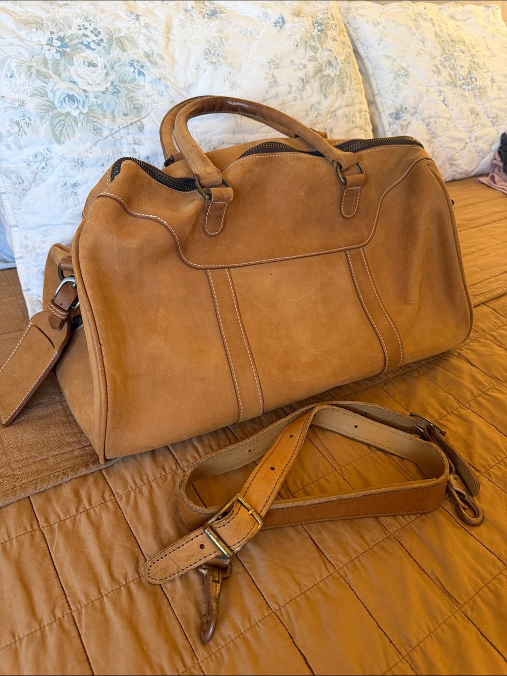 Mulholland Leather Travel Bag